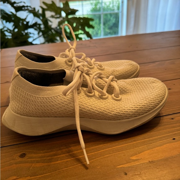 Allbirds Tree Dasher Size 9 - Picture 6 of 7